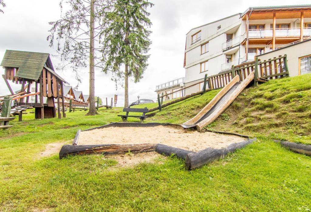 Krokus Apartamentyzakopianskie Basen Sauna Jacuzzi * Zakopane