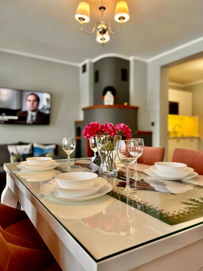 Апартаменти Krokus Apartamentyzakopianskie Basen Sauna Jacuzzi Закопане